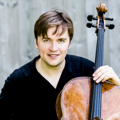 Ivan Karizna und sein Tassini-Cello