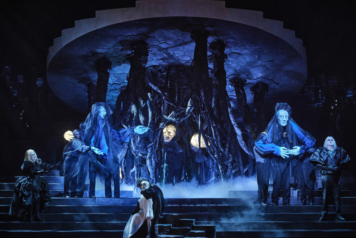 Ute Selbig (Proserpina), Rolando Villazón (Orfeo) und Tilmann Rönnebeck (Plutone) in Monteverdis „Orfeo“ an der Semperoper
