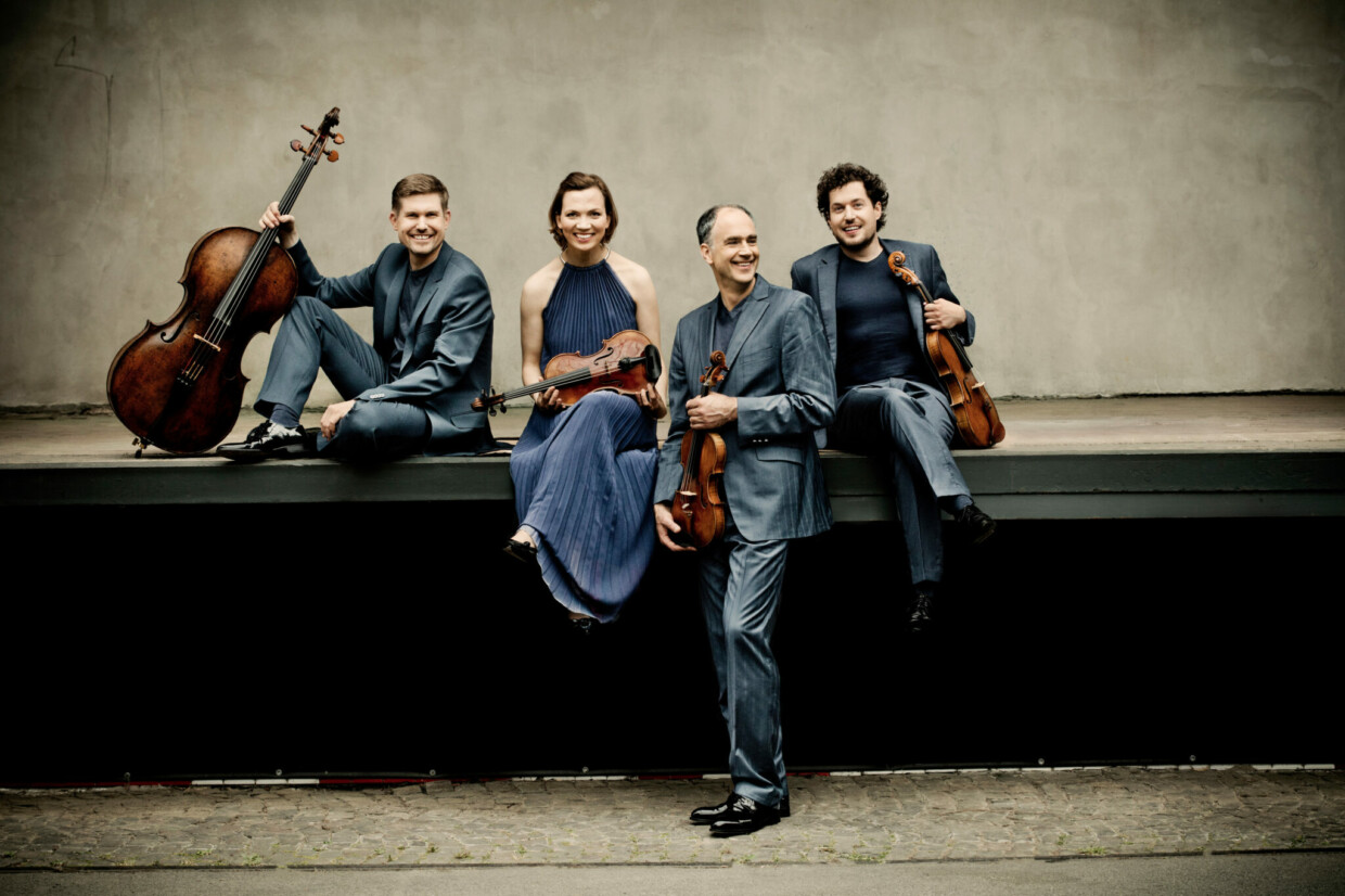 „Zwischen Arkadien und Anarchie“ heißt das Programm des Signum Quartetts, das die Grenzen zwischen Klassik und Rock überschreitet.