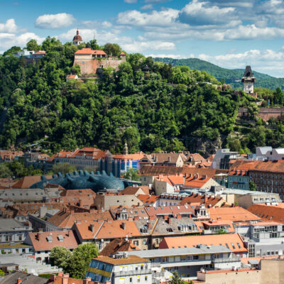 Die Stadt Graz und ihr berühmter Schlossberg, Austragungsort der styriarte