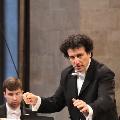 Unter dem Motto „Vive la France!“ eröffneten Alain Altinoglu und das hr-Sinfonieorchester das Rheingau Musik Festival 2023