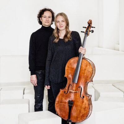 Martin Helmchen und Marie-Elisabeth haben die künstlerische Leitung des Internationalen Kammermusikfestivals „Fliessen“ inne