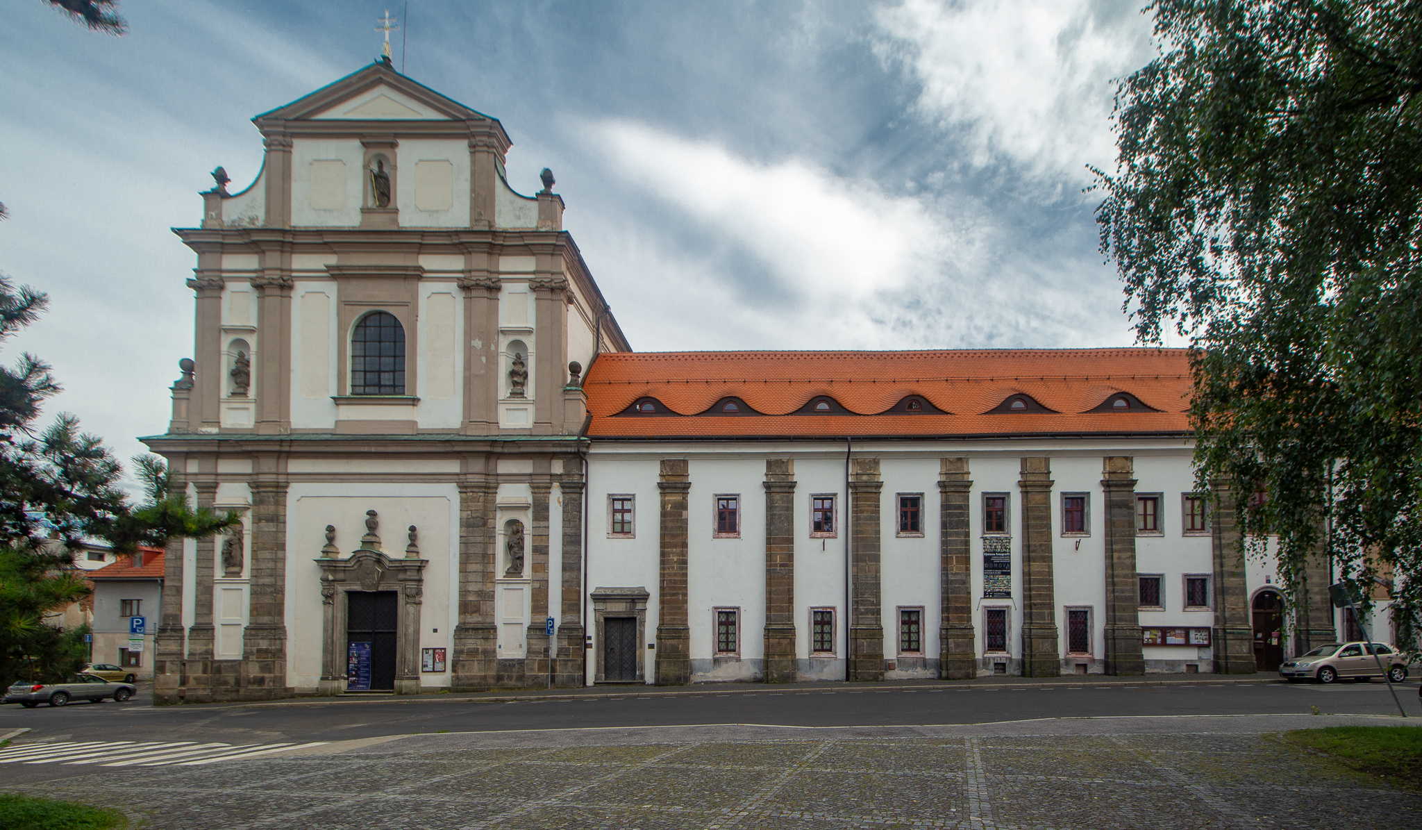 Česká Lípa, Allerheiligenbasilika