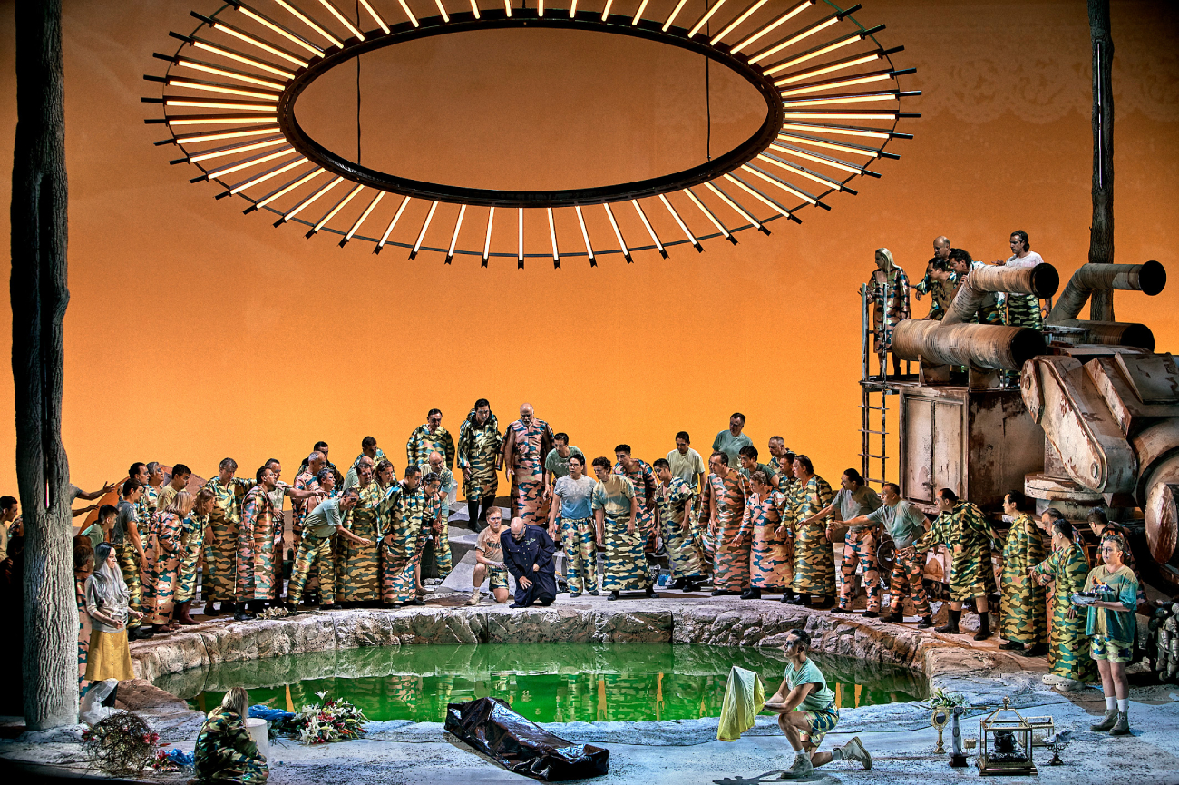 Szenenbild aus „Parsifal“ bei den Bayreuther Festspielen