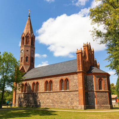 Neugotisches Kleinod: die Stüler-Kirche in Brodowin