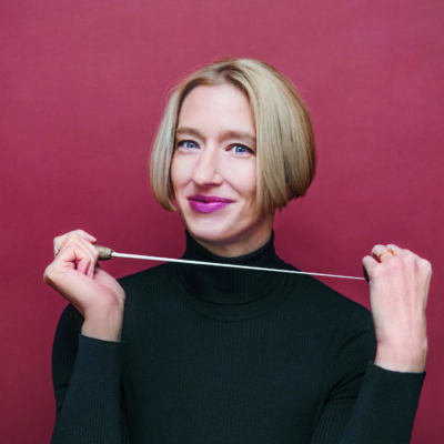 Über die altmodische „Ochsentour“ arbeitete sich Joana Mallwitz an die Spitze der Dirigentenzunft und ist nun Chefdirigentin des Konzerthausorchesters Berlin