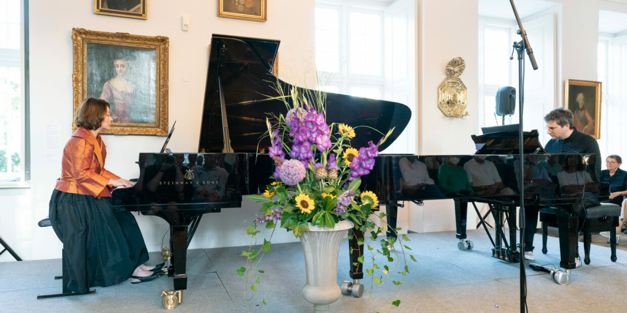Das Klavierduo Ancelle/Berlinskaya zeigt bei den „Raritäten der Klaviermusik“ auch unbekannte jazzige Seiten