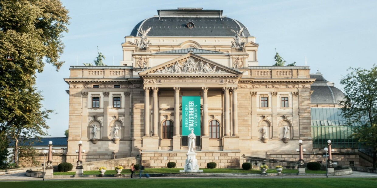 Auch aus architektonischen Gründen einen Besuch wert: das Hessische Staatstheater Wiesbaden