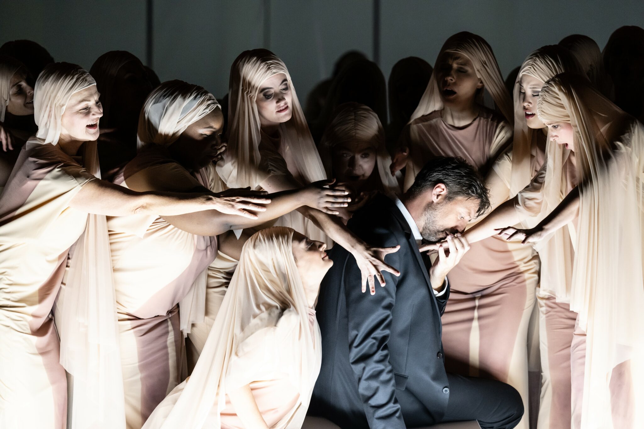 Szenenbild aus „Parsifal“ an der Staatsoper Hannover