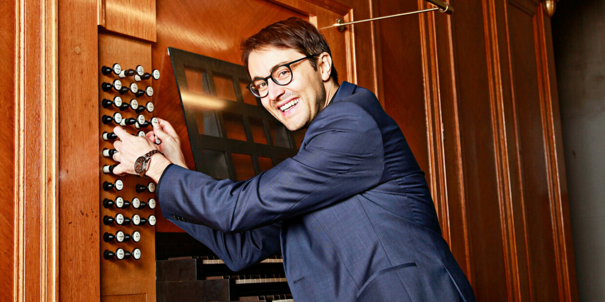 Neuer „Artist in Focus“ beim Staatsorchester: Organist Christian Schmitt