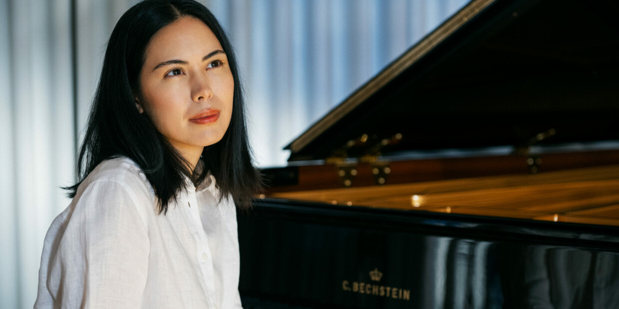 Solistin in Bachs Klavierkonzerten: Mona Asuka