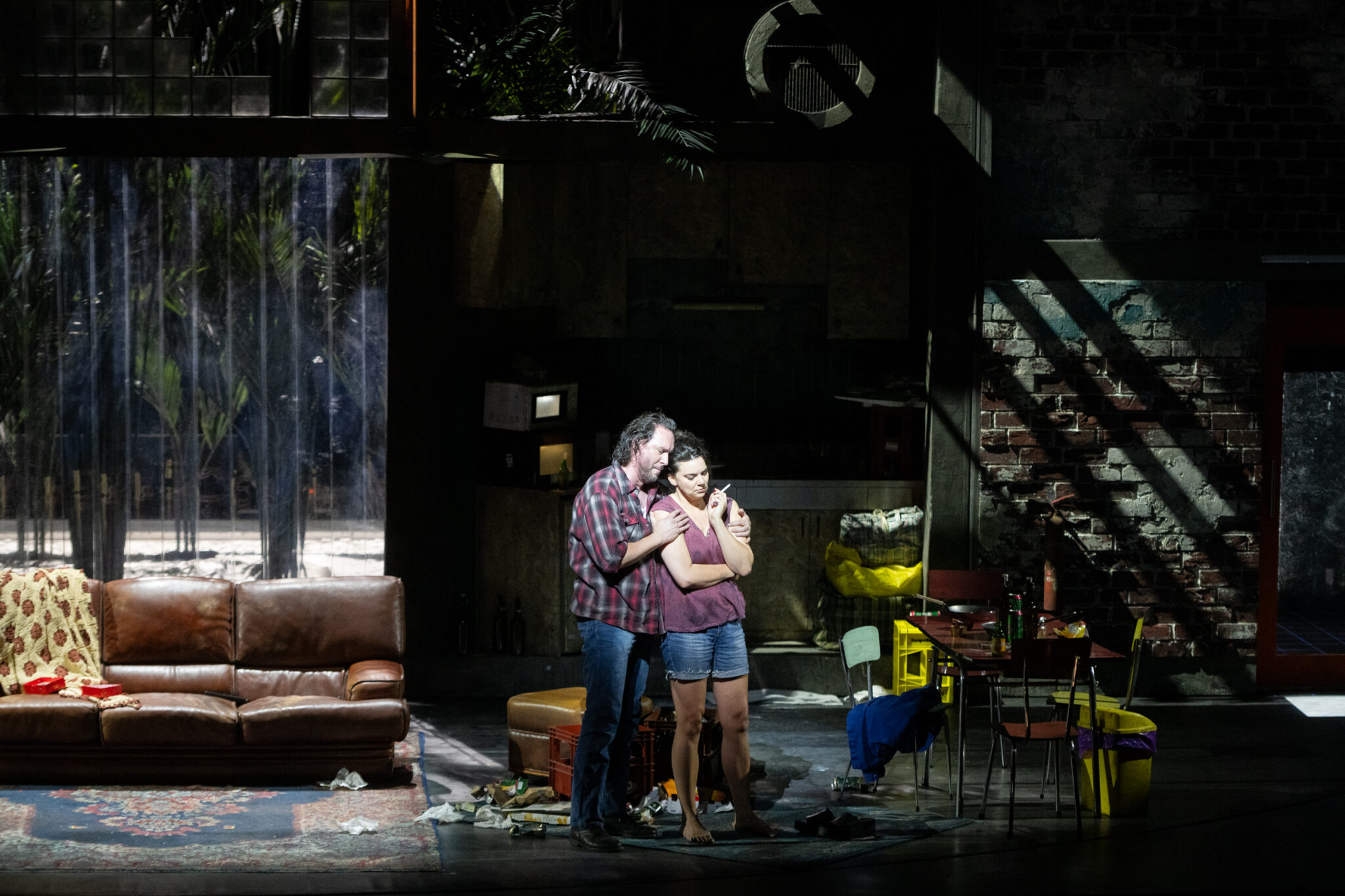 Szenenbild aus „Die Frau ohne Schatten“ an der Opéra de Lyon