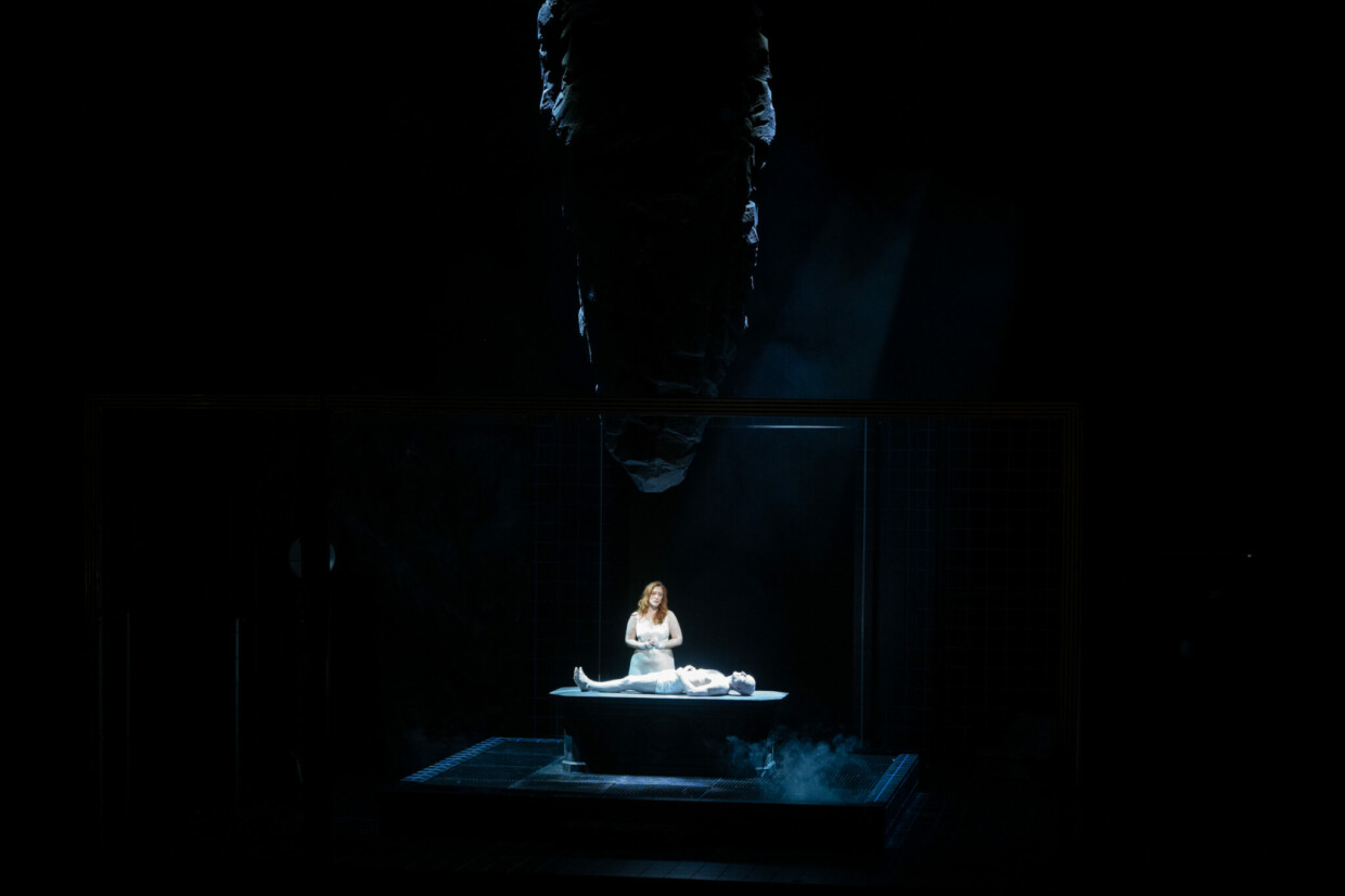 Szenenbild aus „Die Frau ohne Schatten“ an der Opéra de Lyon
