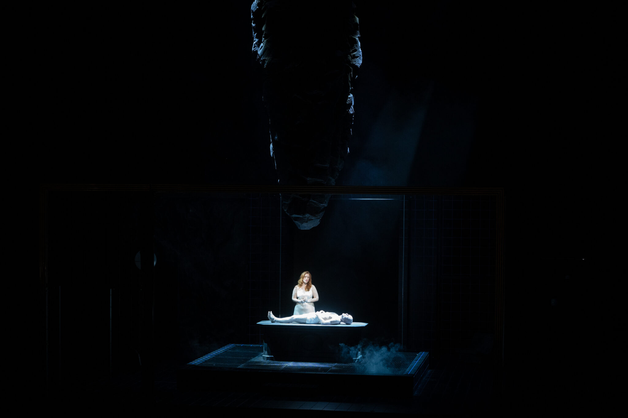 Szenenbild aus „Die Frau ohne Schatten“ an der Opéra de Lyon
