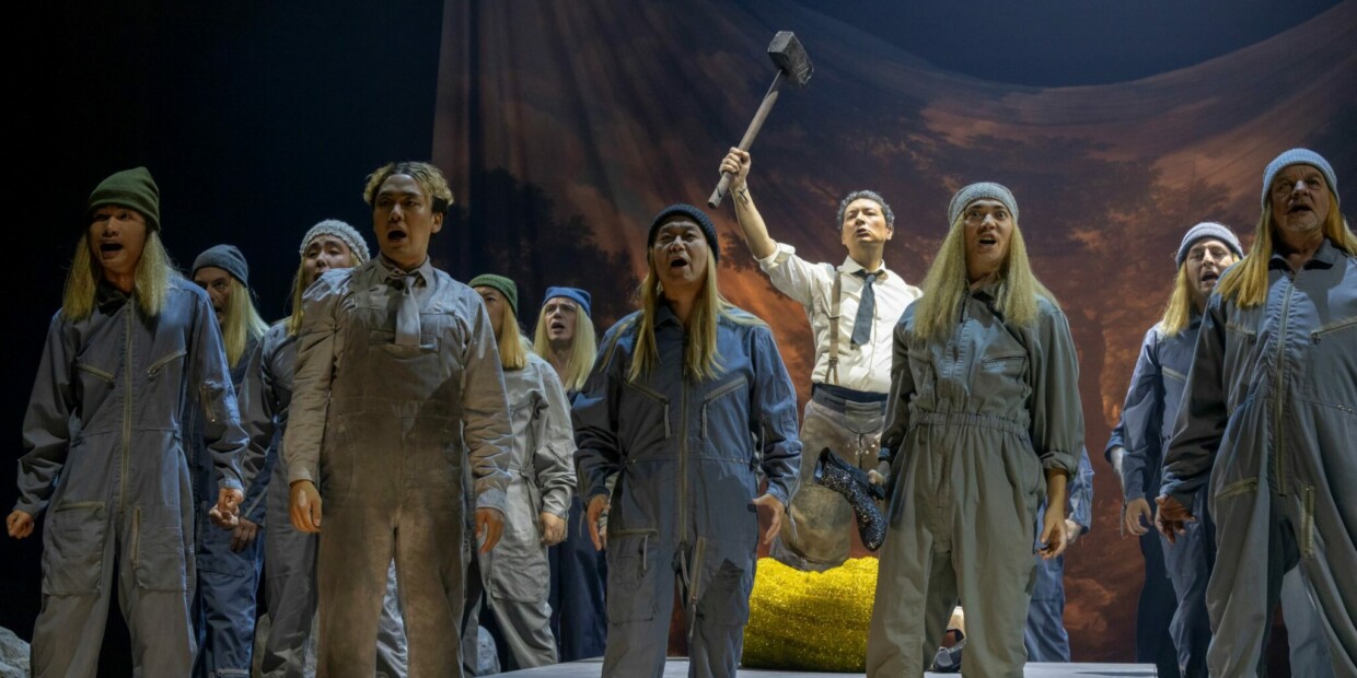 Am Theater Münster ist Franz Schrekers „Der Schmied von Gent“ stimmungsvoll im Setting des städtischen Friedenssaals zu erleben