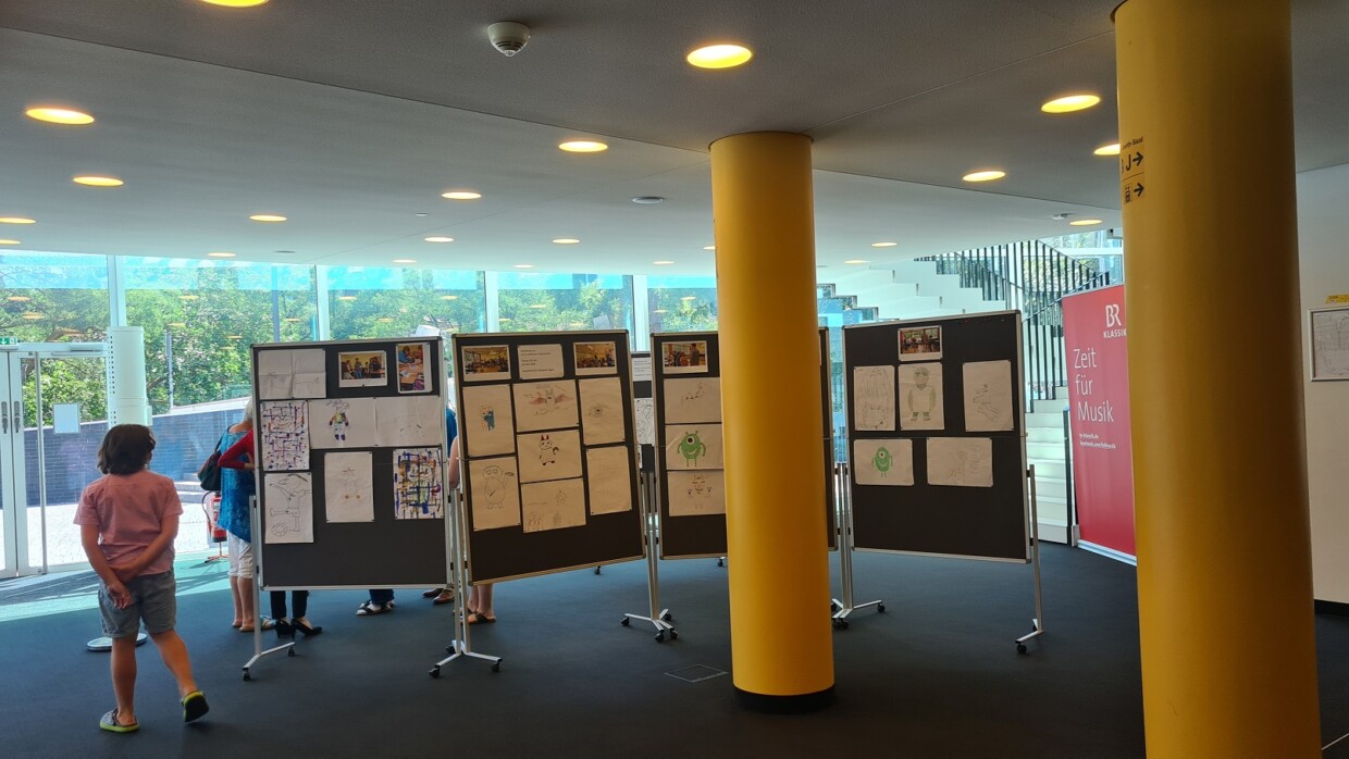 Ausstellung im Konzertfoyer