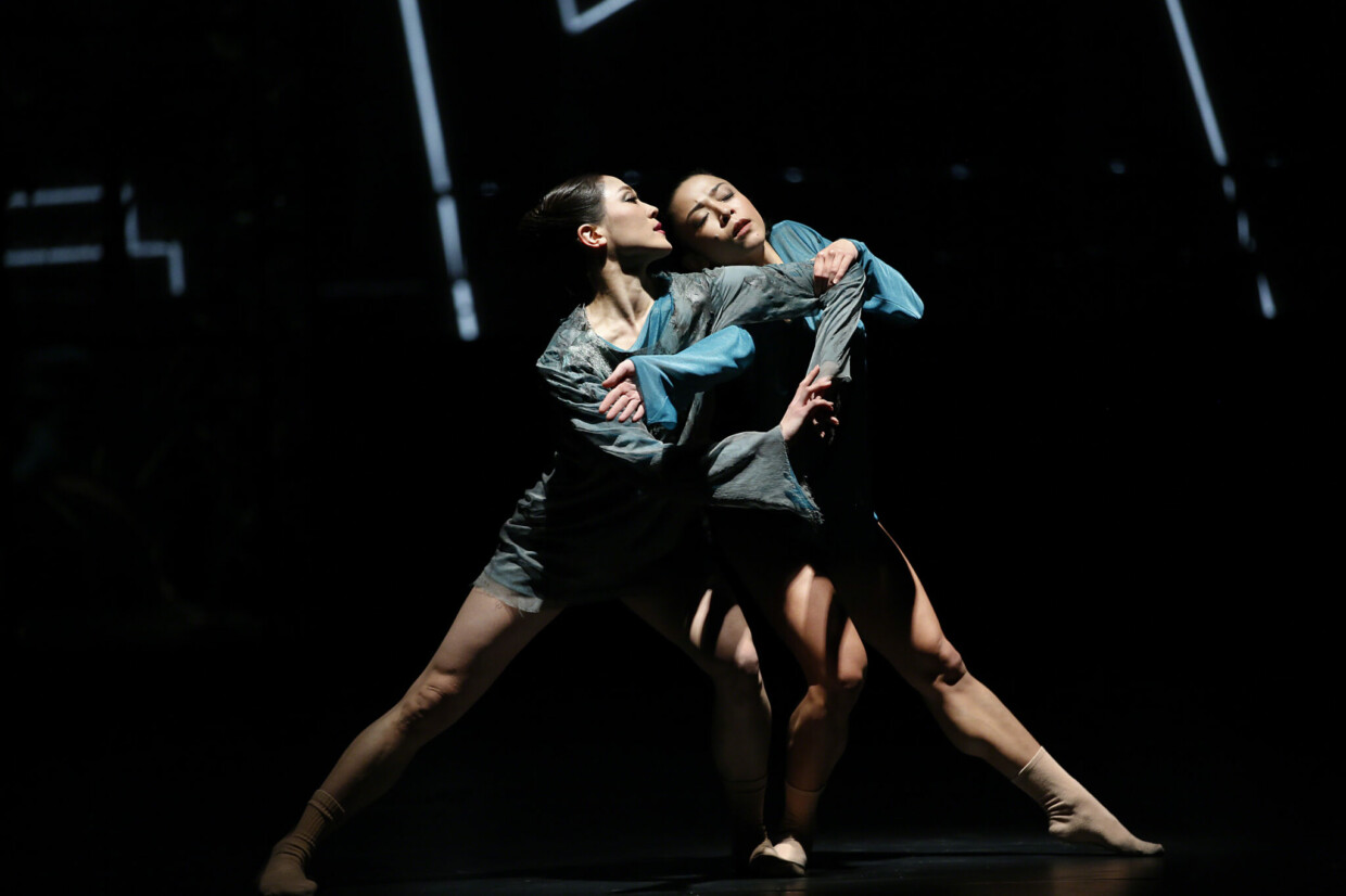 Szenenbild aus „Paradise Lost“ mit dem Leipziger Ballett
