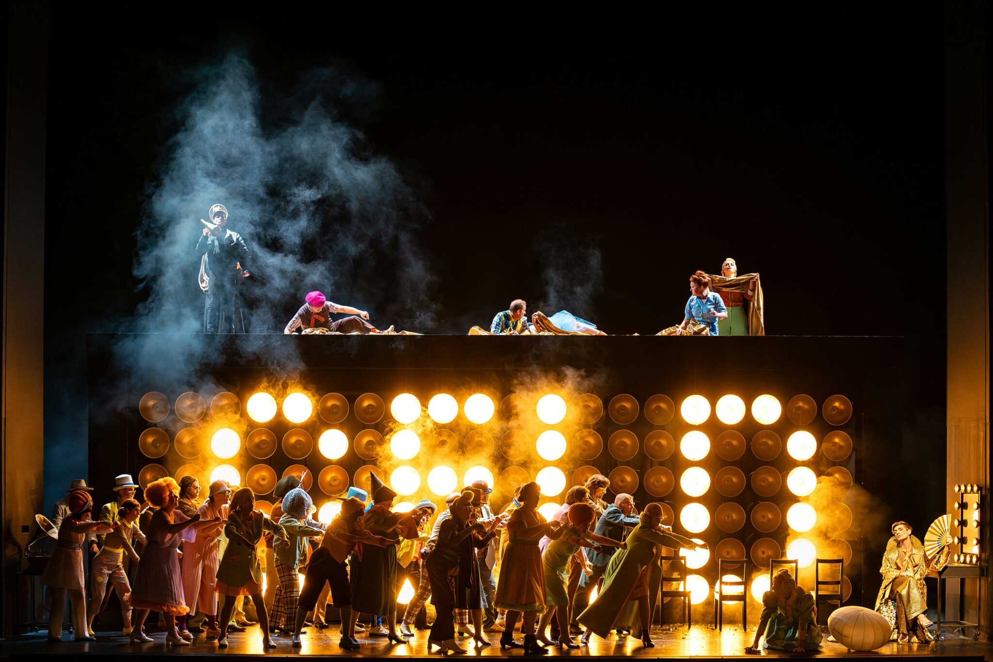 Szenenbild aus Martinůs „Die Drei Wünsche“ am Theater Chemnitz