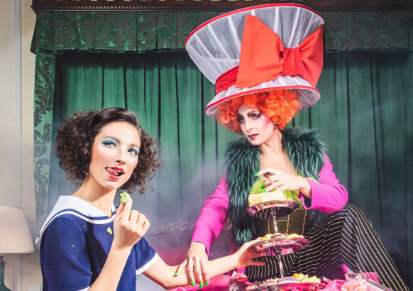 Radek Stopka choreografiert an der Staatsoperette Dresden „Alice im Wunderland“