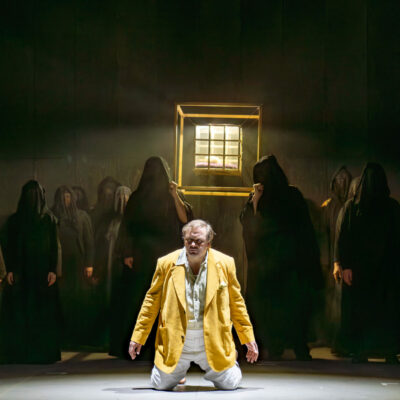 Am Oldenburgischen Staatstheater fächert Regisseur Christoph von Bernuth die werkimmanenten Schichten von Korngolds „Die tote Stadt“ klug sensibel auf