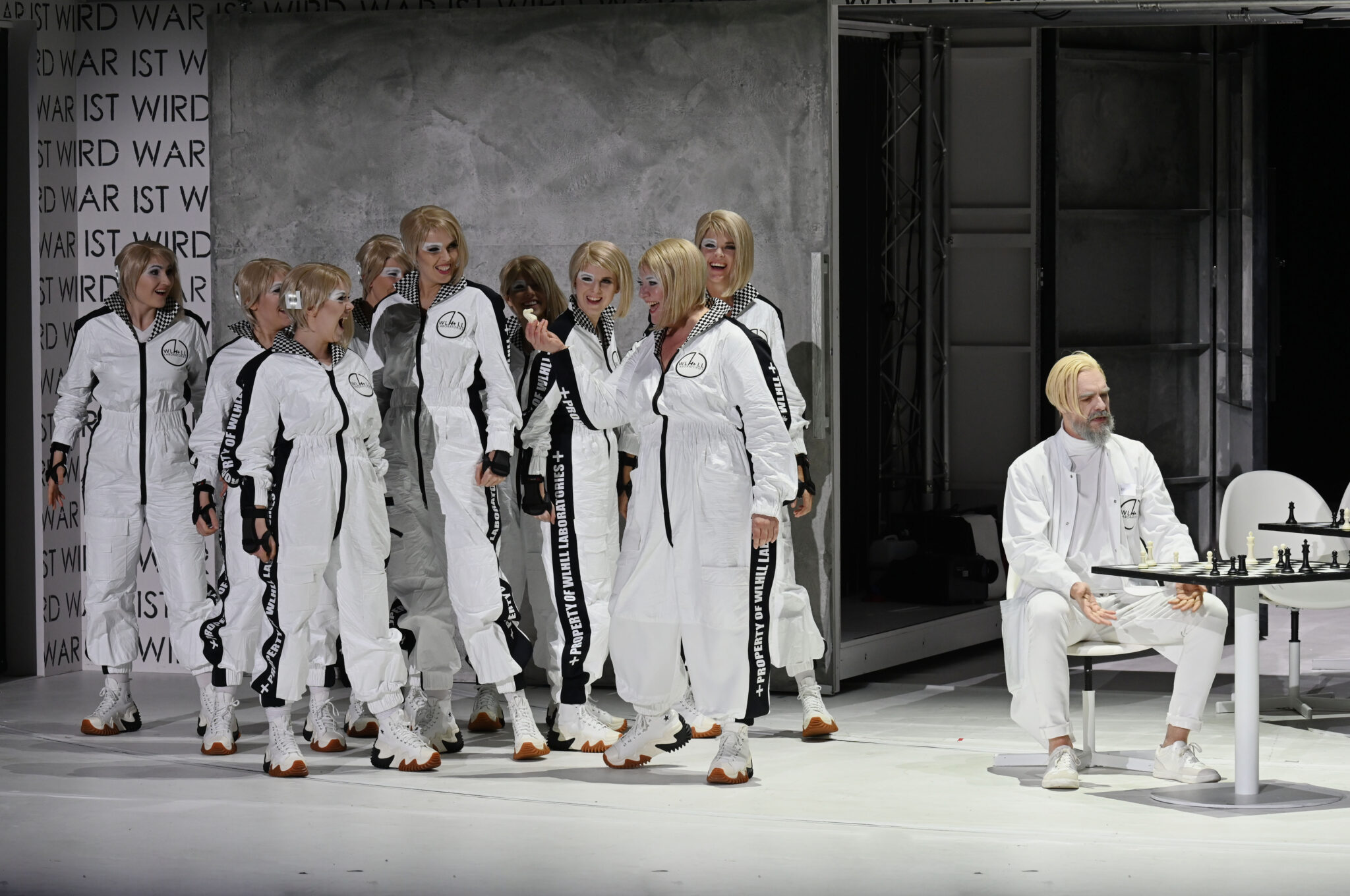 Szenenbild aus „Die Walküre“ am Saarländischen Staatstheater