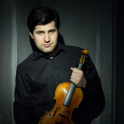 Mikhail Pochekin spielt seit seinem 14. Lebensjahr die Musik von Johann Sebastian Bach