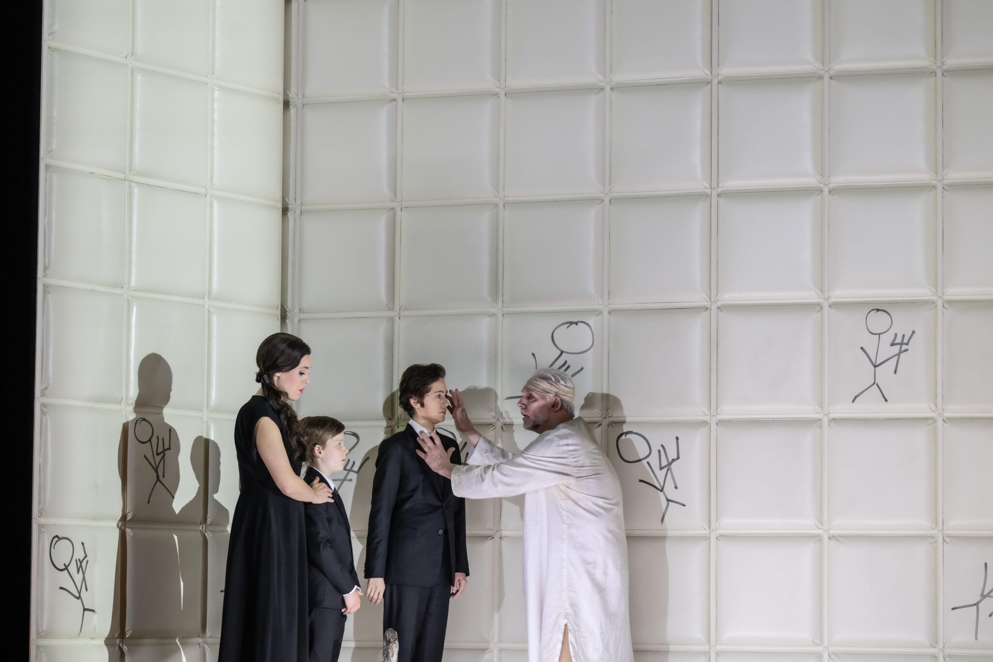 Szenenbild aus Mozarts „Idomeneo“ an der Oper Köln