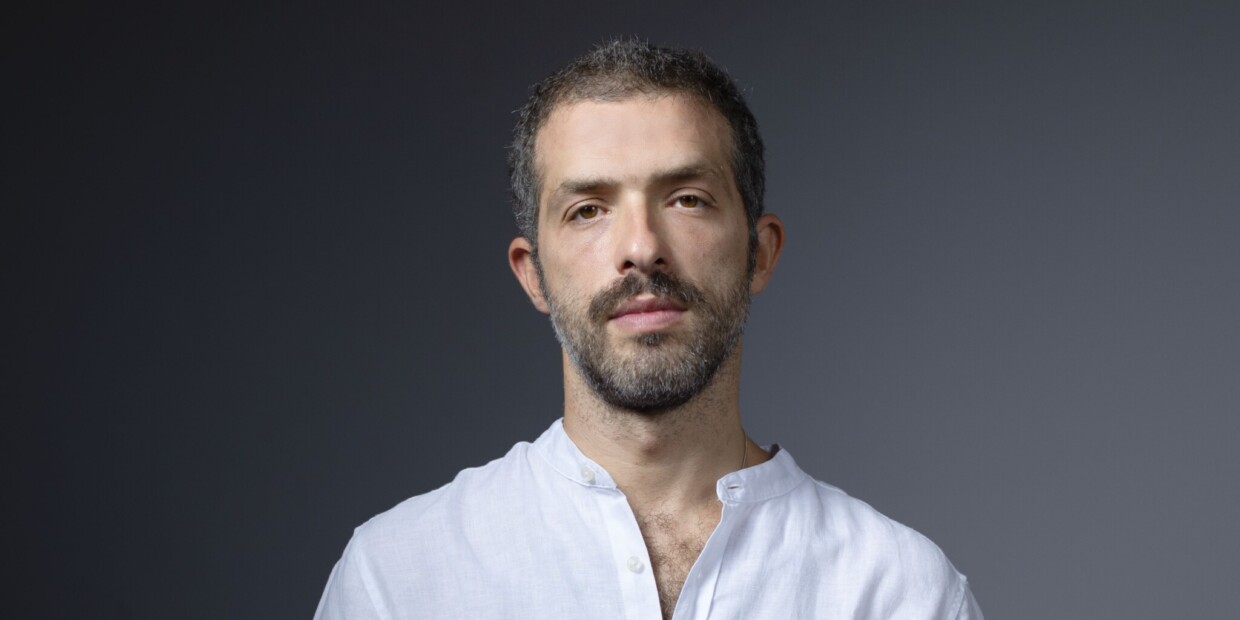 Der designierte Chef des Philharmonischen Staatsorchesters Hamburg, Omer Meir Wellber, gibt eine Kostprobe seines Dirigats