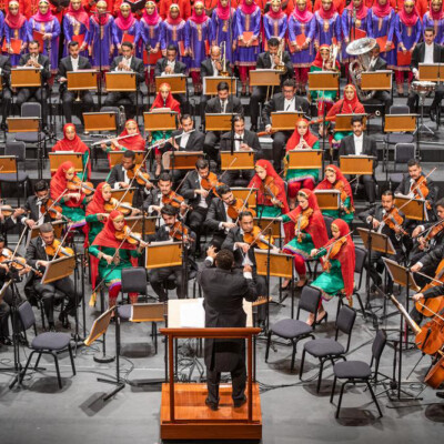 Setz sich ausschließlich aus Musikerinnen und Musikern des Landes zusammen: das Royal Oman Symphony Orchestra