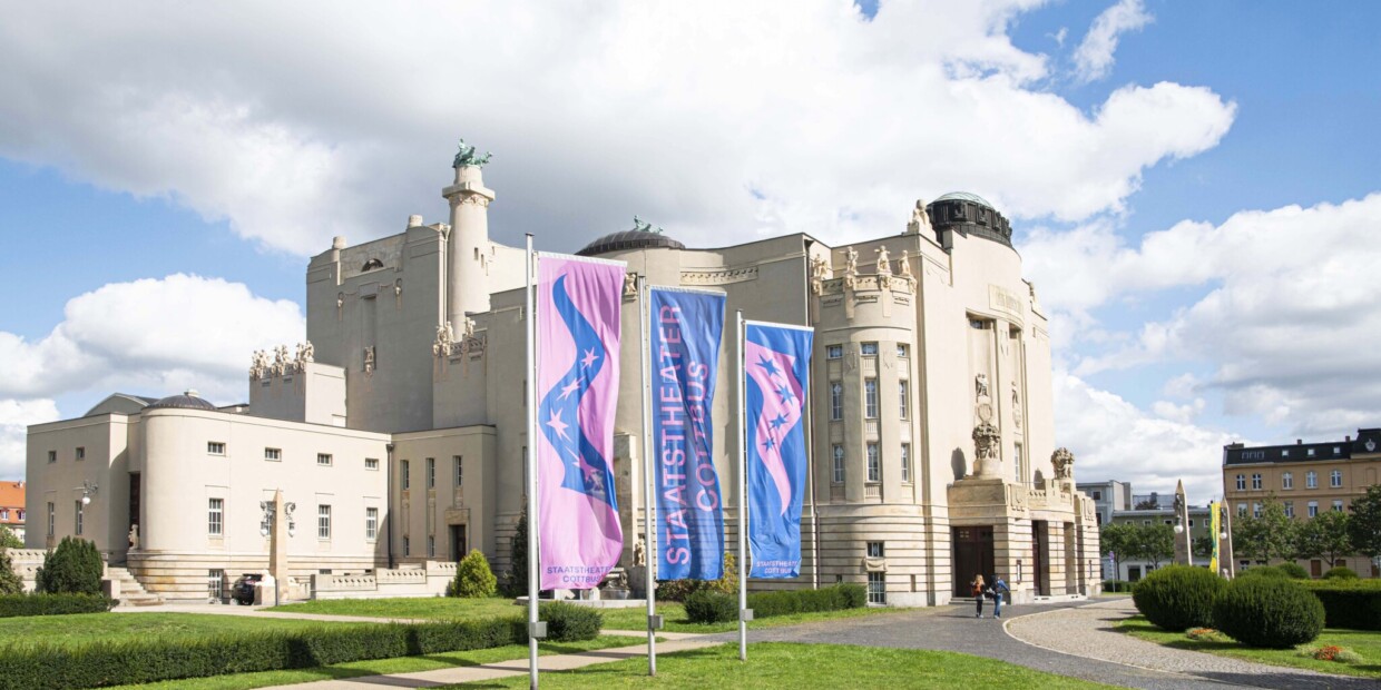 Am Staatstheater Cottbus denkt Michael Wilhelmi Francis Poulencs „La voix humaine“ weiter