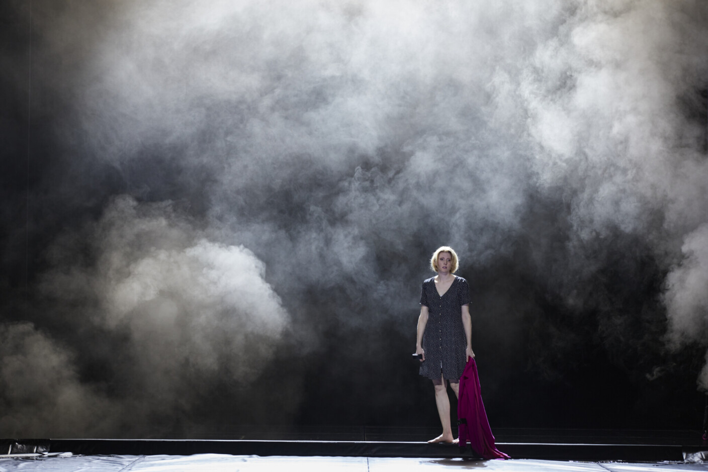 Szenenbild aus „Katja Kabanowa“ an der Semperoper Dresden