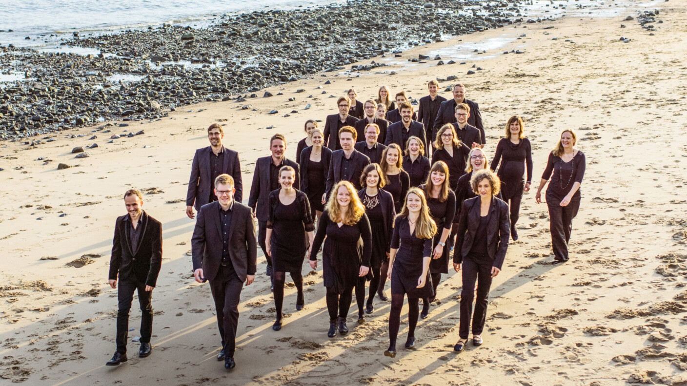 Singt beim Eröffnungskonzert des „Nordklang”-Festivals im Michel: hamburgVOKAL