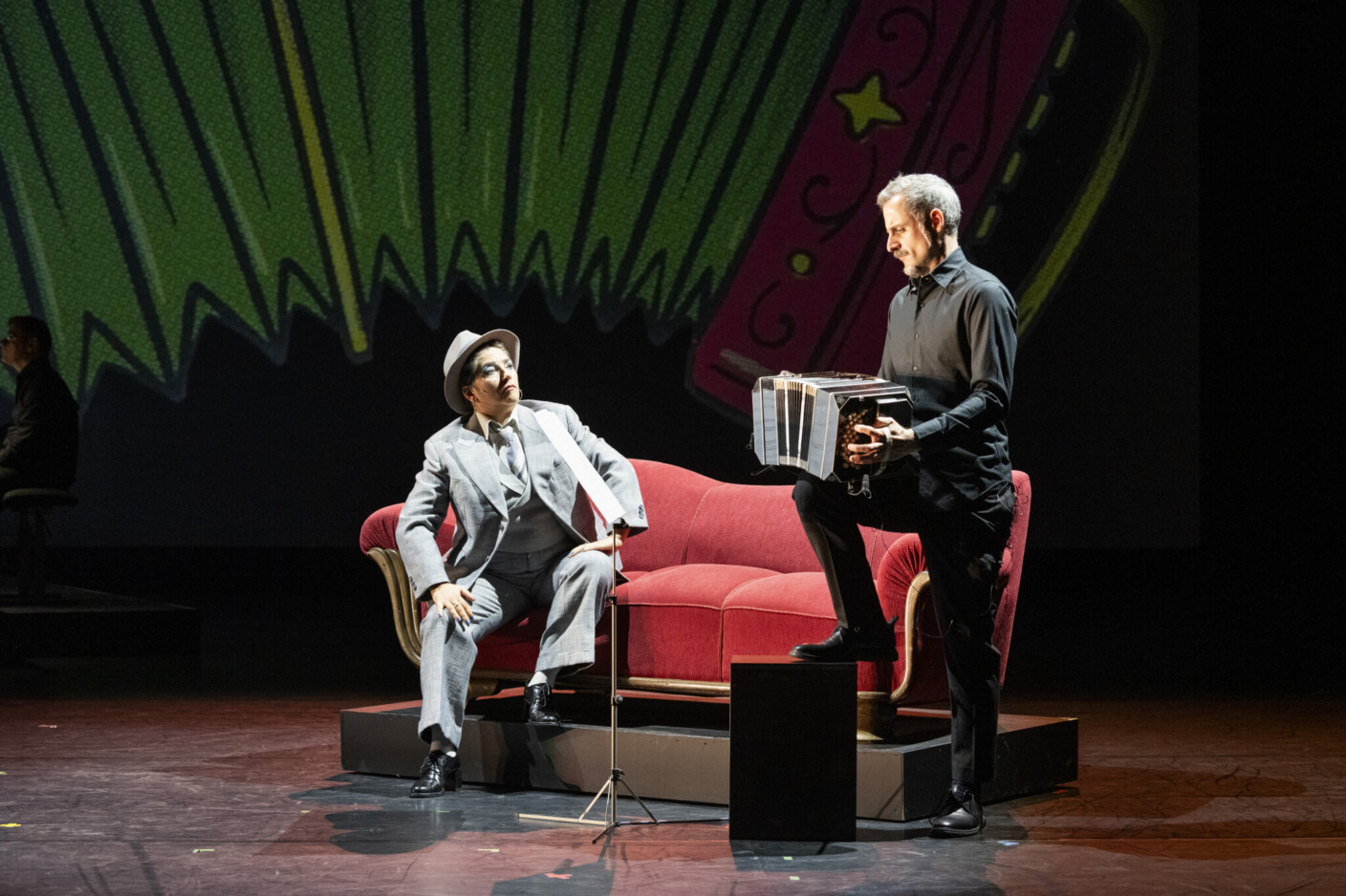 Szenenbild aus „María de Buenos Aires“ an der Oper Köln