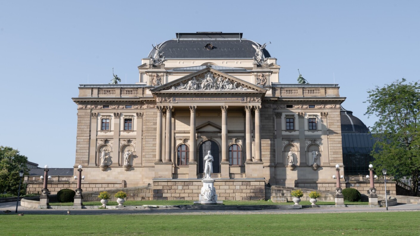 Würdiger Schauplatz der Internationalen Maifestspiele Wiesbaden: das 1894 eröffnete Hessische Staatstheater