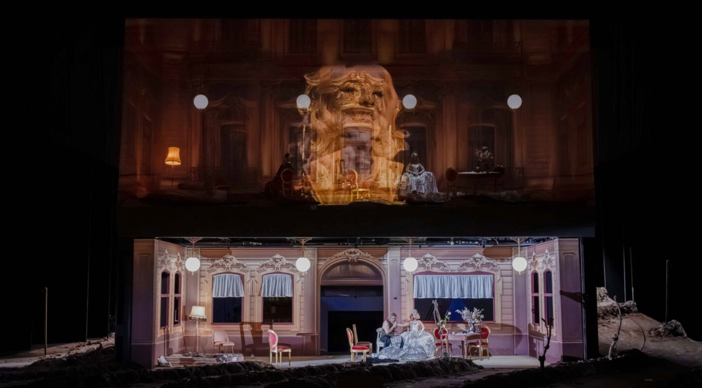Szenenbild aus „Pique Dame“ an der Oper Leipzig