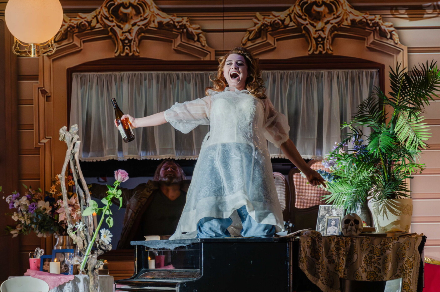 Szenenbild aus „Pique Dame“ an der Oper Leipzig