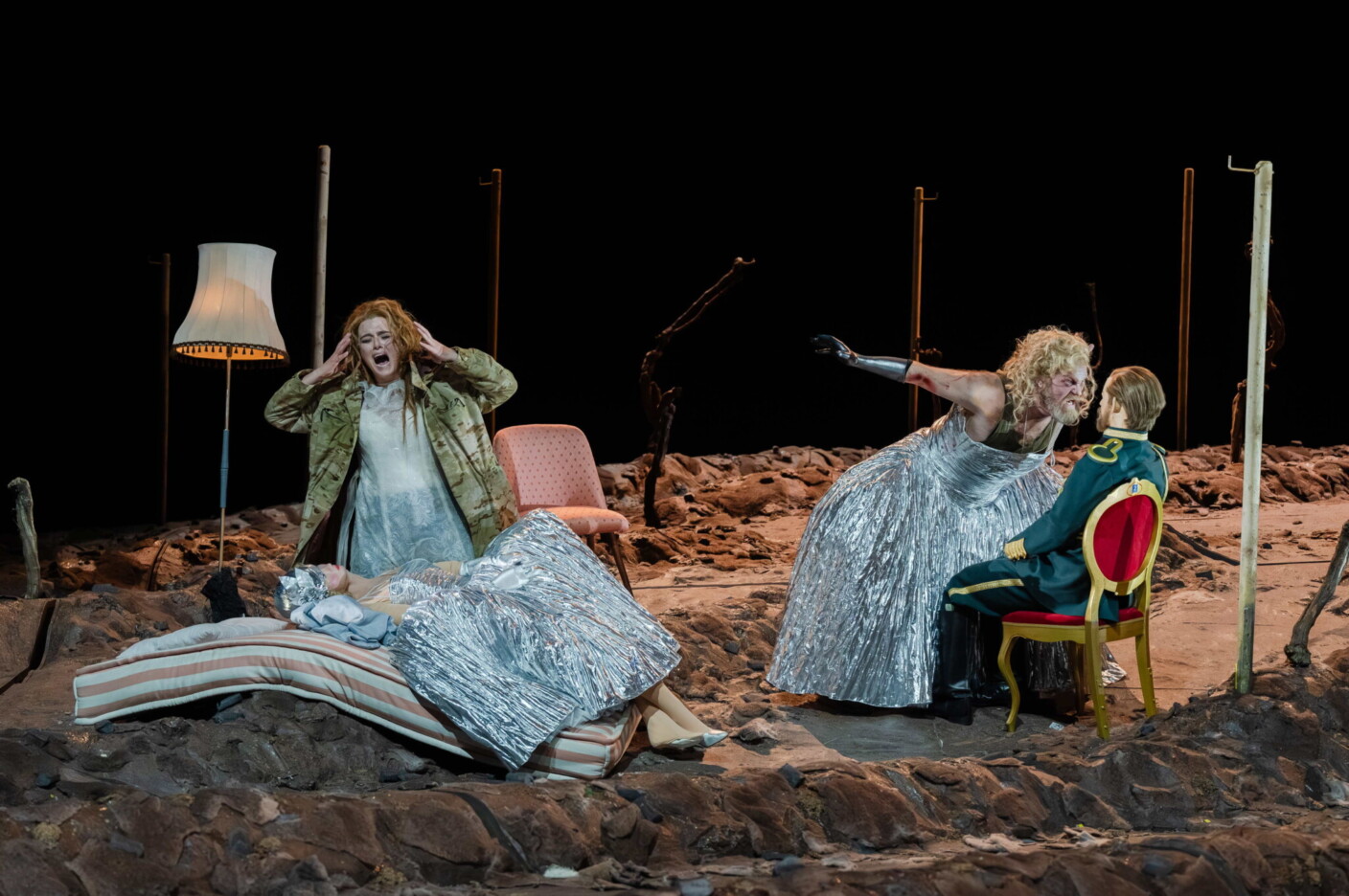 Szenenbild aus „Pique Dame“ an der Oper Leipzig