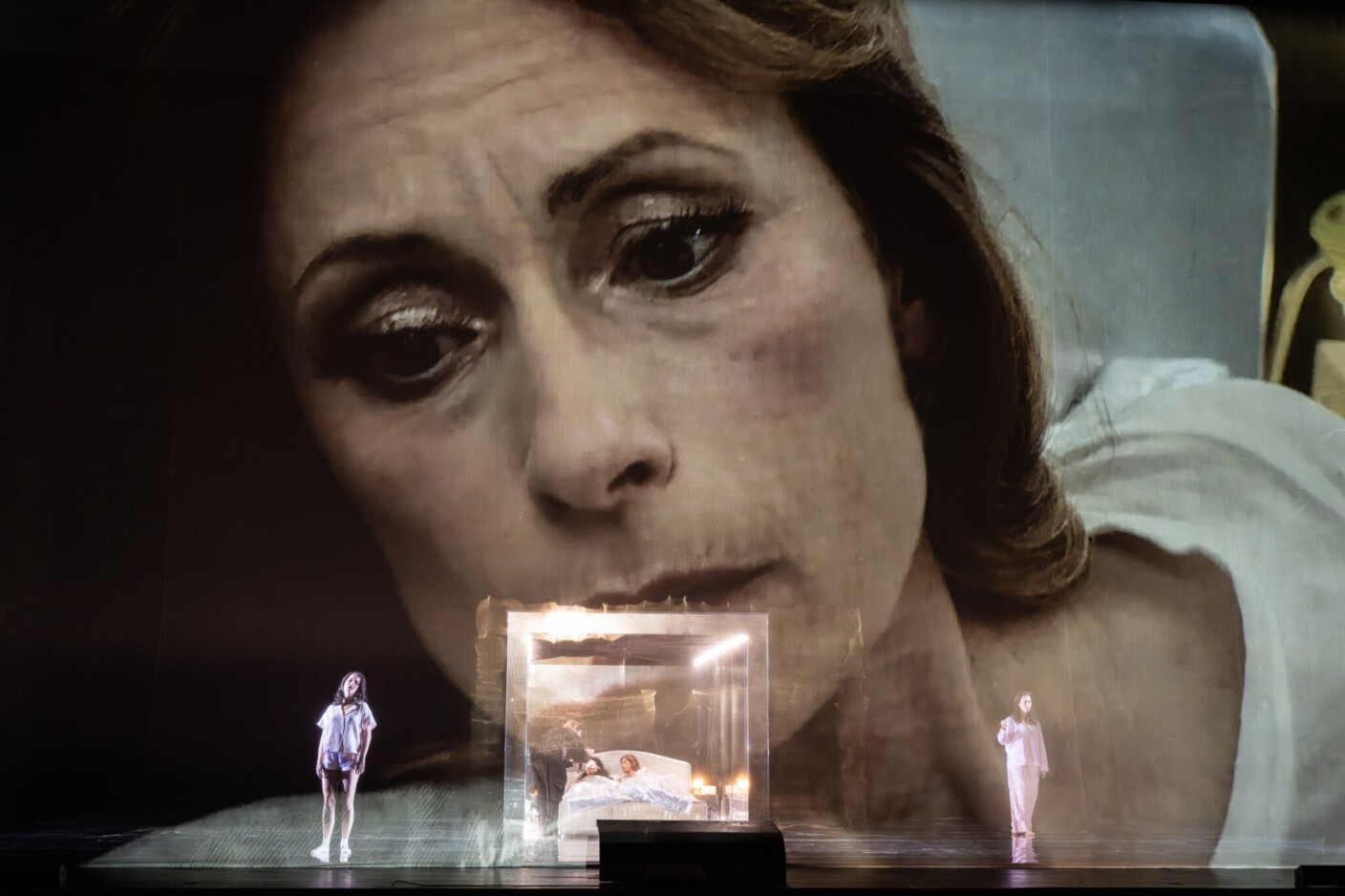 Szenenbild aus „LASH“ an der Deutschen Oper Berlin
