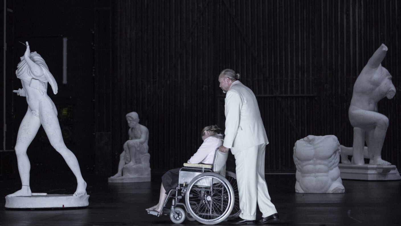 Warten oder die Geriatrie des Geistes und des Theaters