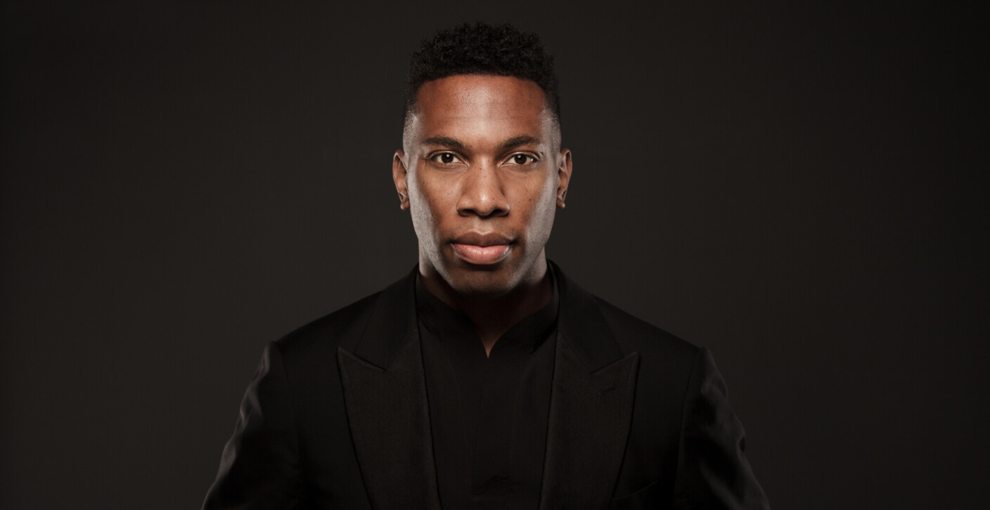 Kommt für die Reihe „quick & classy“ zum hr-Sinfonieorchester: Montpelliers Generalmusikdirektor Roderick Cox