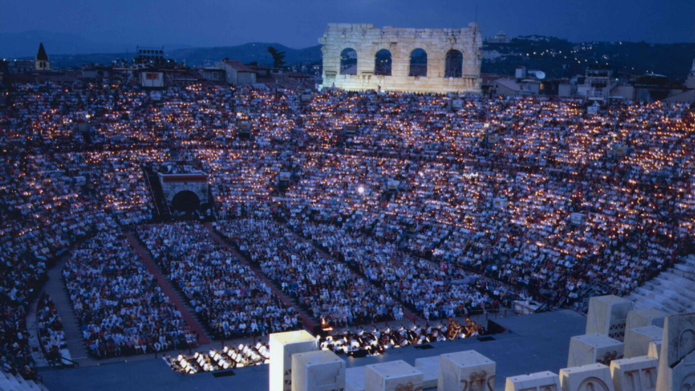 Die Arena di Verona ist einer der spektakulärsten Opernschauplätze der Welt