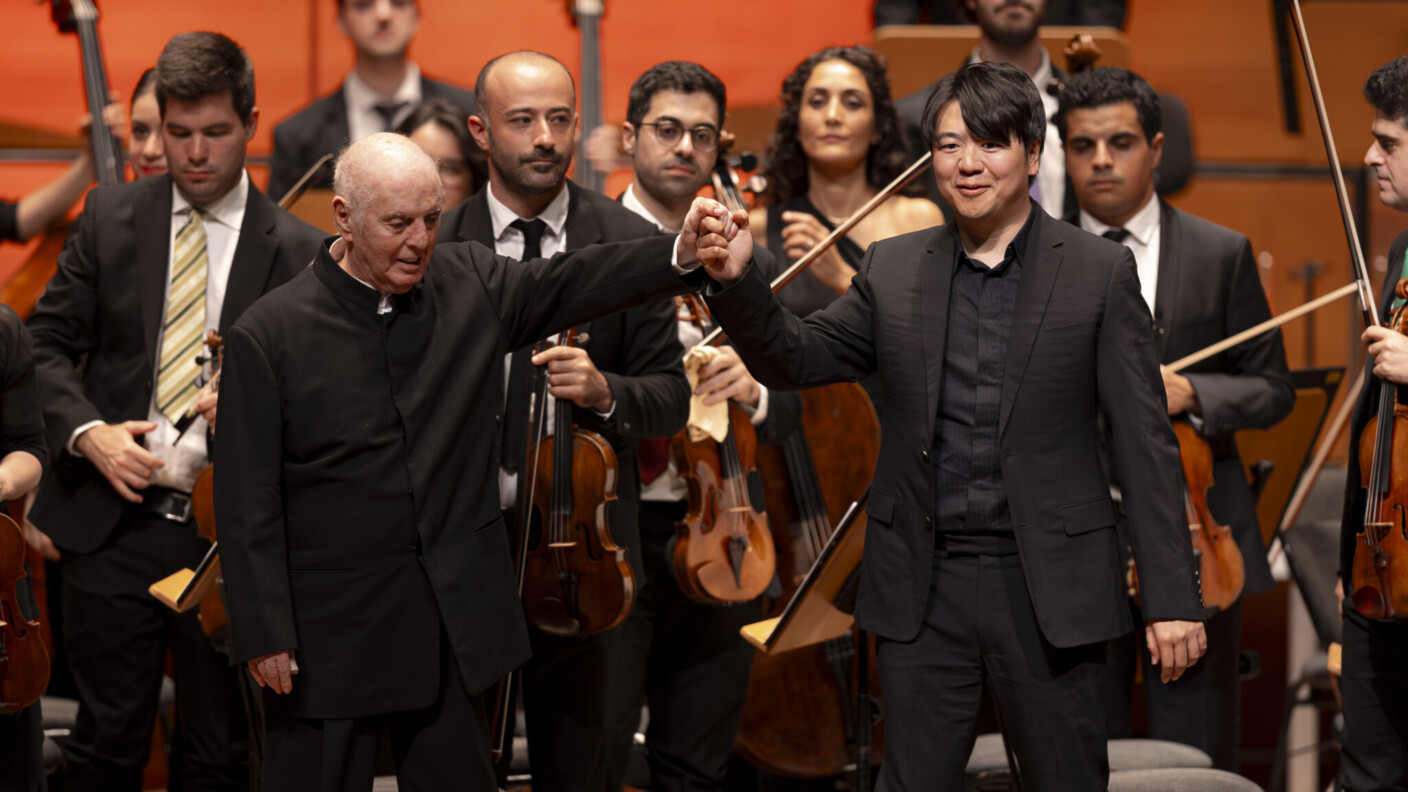 Der einfühlsame Architekt und sein brillanter Handwerker: Daniel Barenboim und Lang Lang beim SHMF in Lübeck