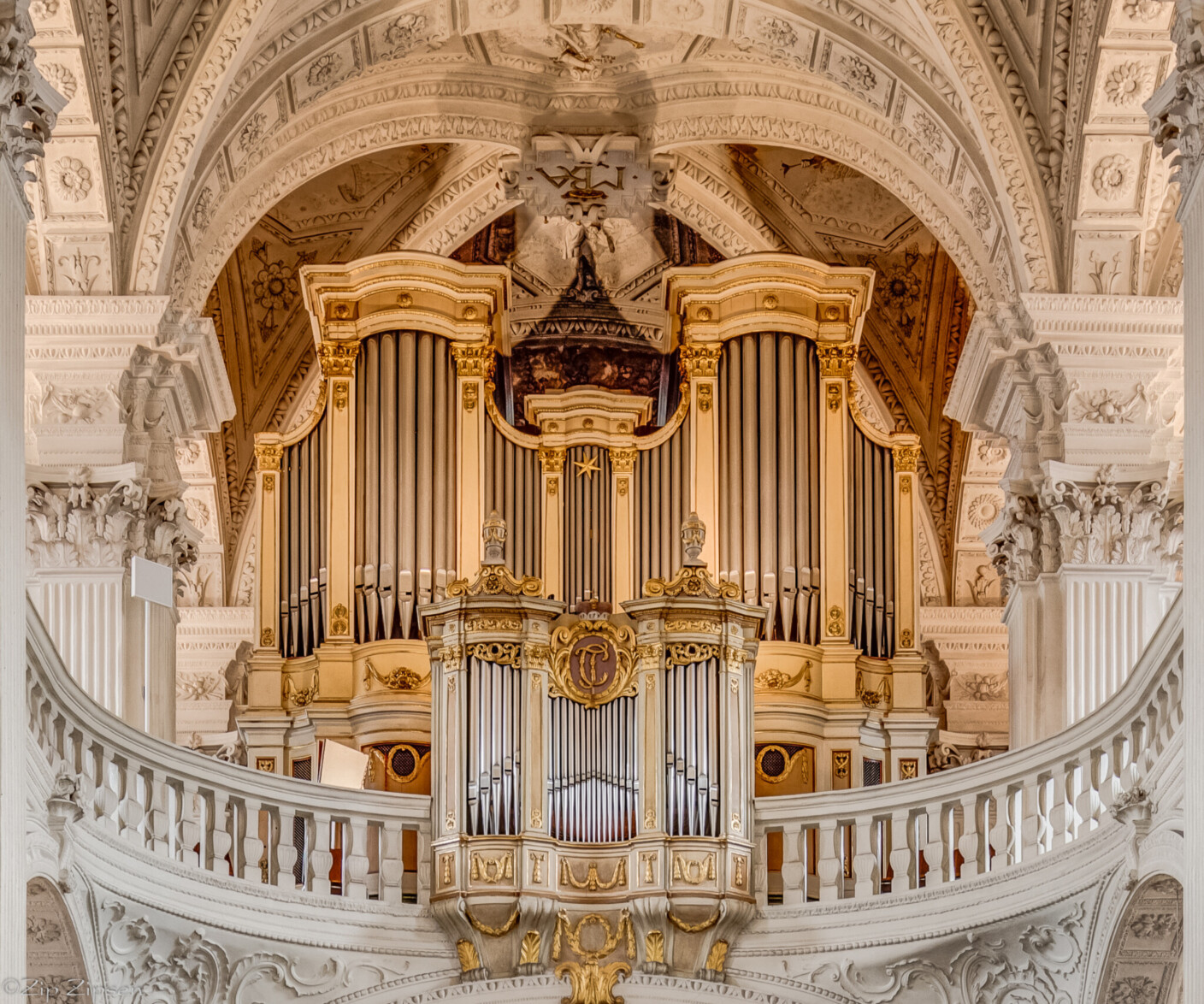Eine von 23 Orgeln, die beim Internationalen Düsseldorfer Orgelfestival erklingen: Beckerath-Orgel in St. Andreas Düsseldorf