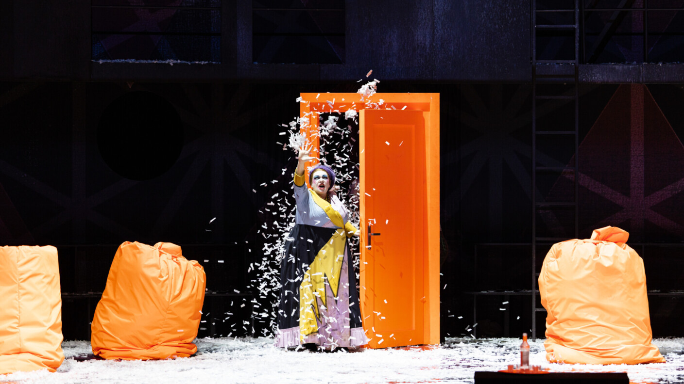 Szenenbild aus „Die Nacht vor Weihnachten“ an der Bayerischen Staatsoper München