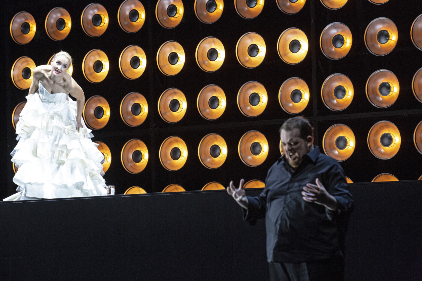 Szenenbild aus „Tristan und Isolde“ an der Deutschen Oper Berlin