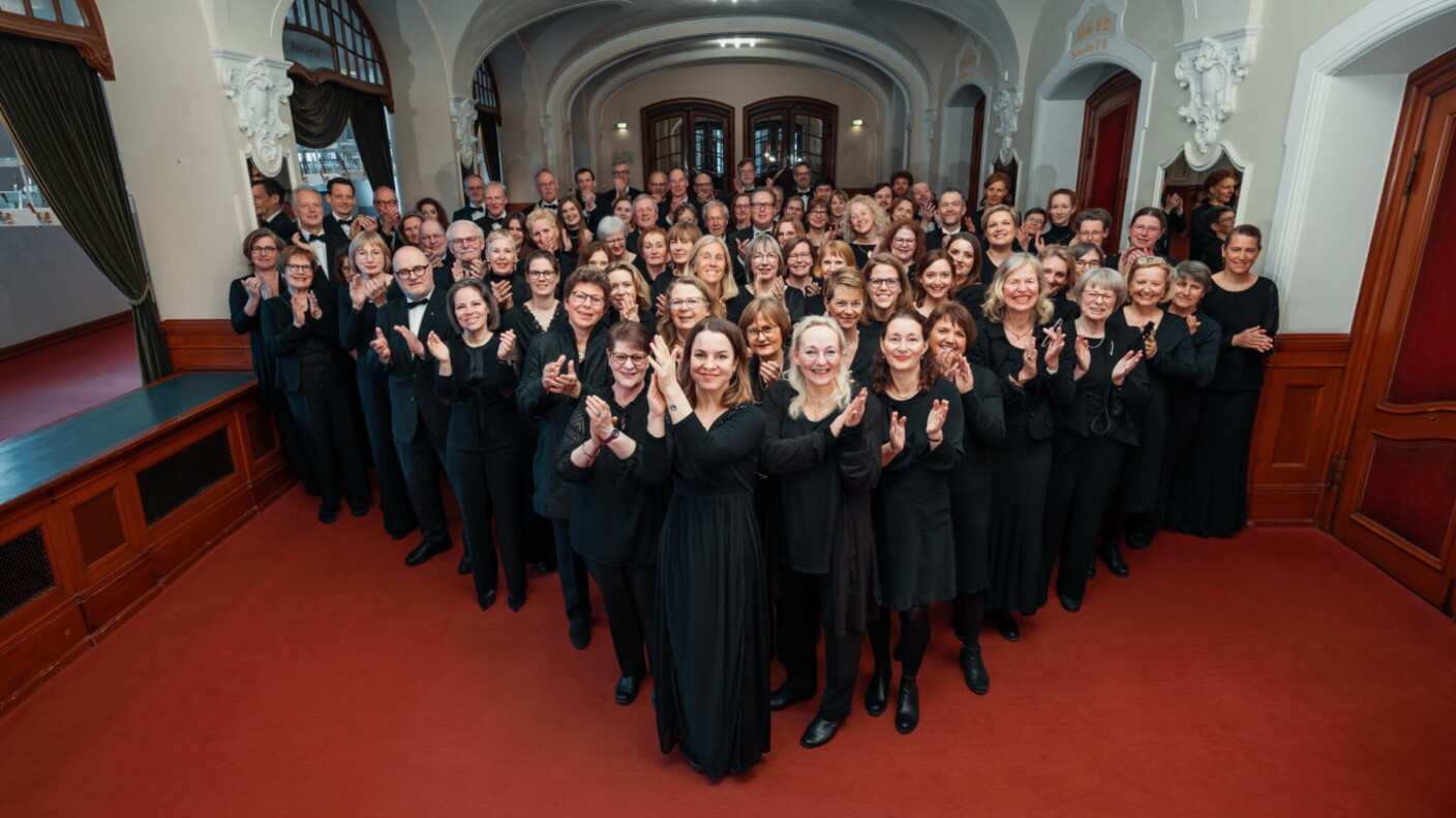 Der Symphonische Chor Hamburg umfasst etwa 140 aktive Mitglieder
