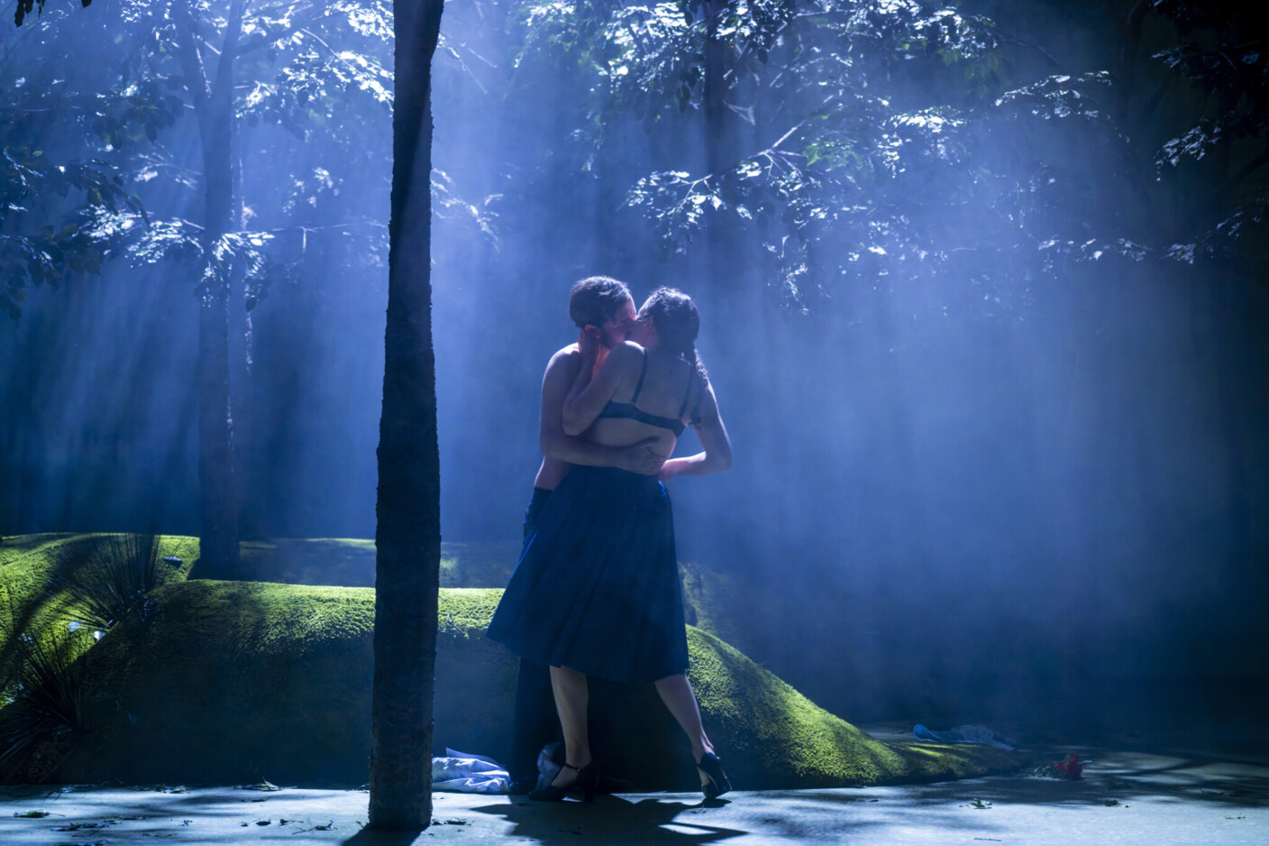 Szenenbild aus „Die Gelbe Lilie“