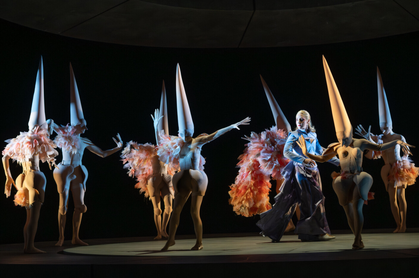 Szenenbild aus „Violanta“ an der Deutschen Oper Berlin