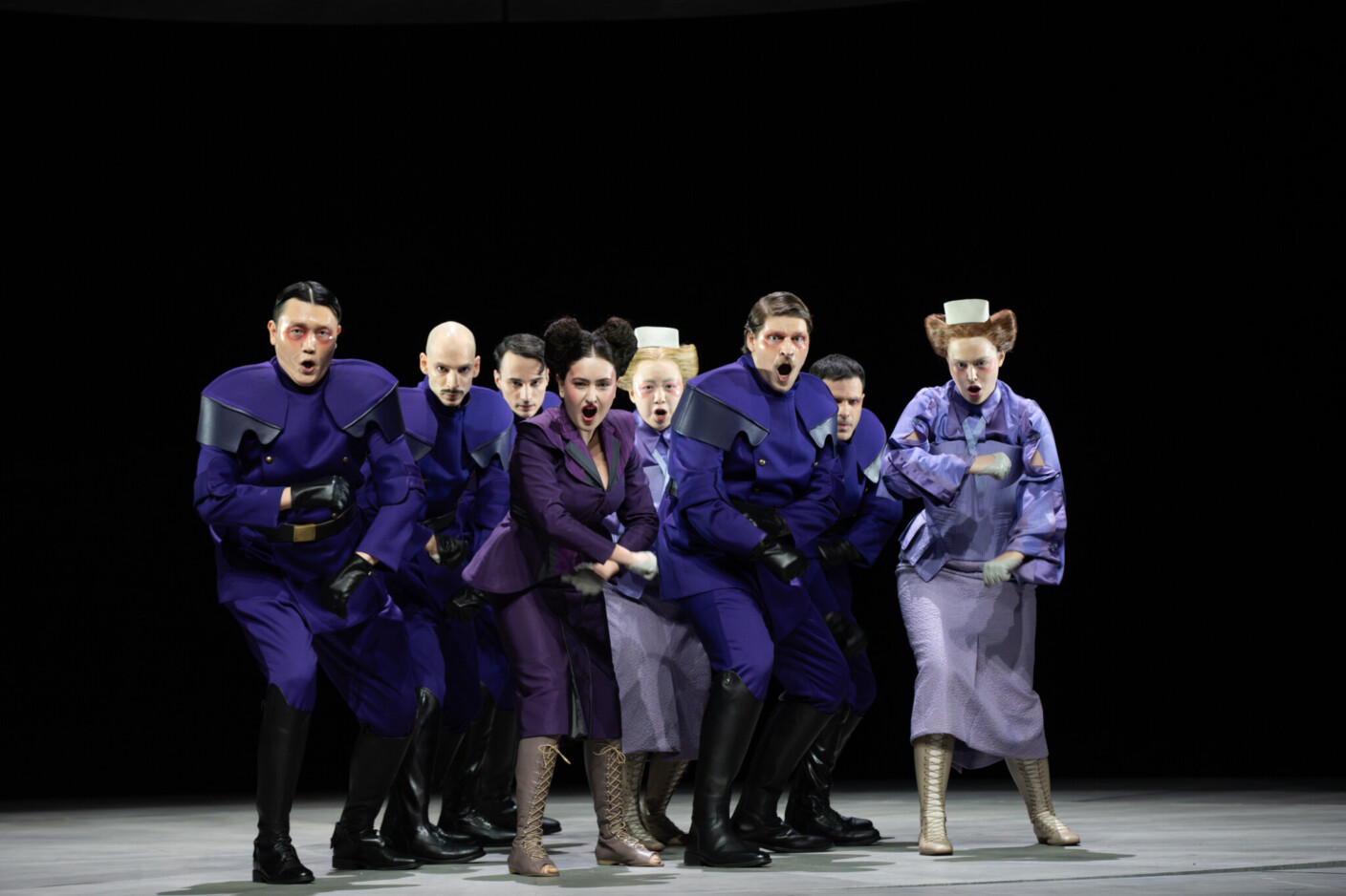 Szenenbild aus „Violanta“ an der Deutschen Oper Berlin