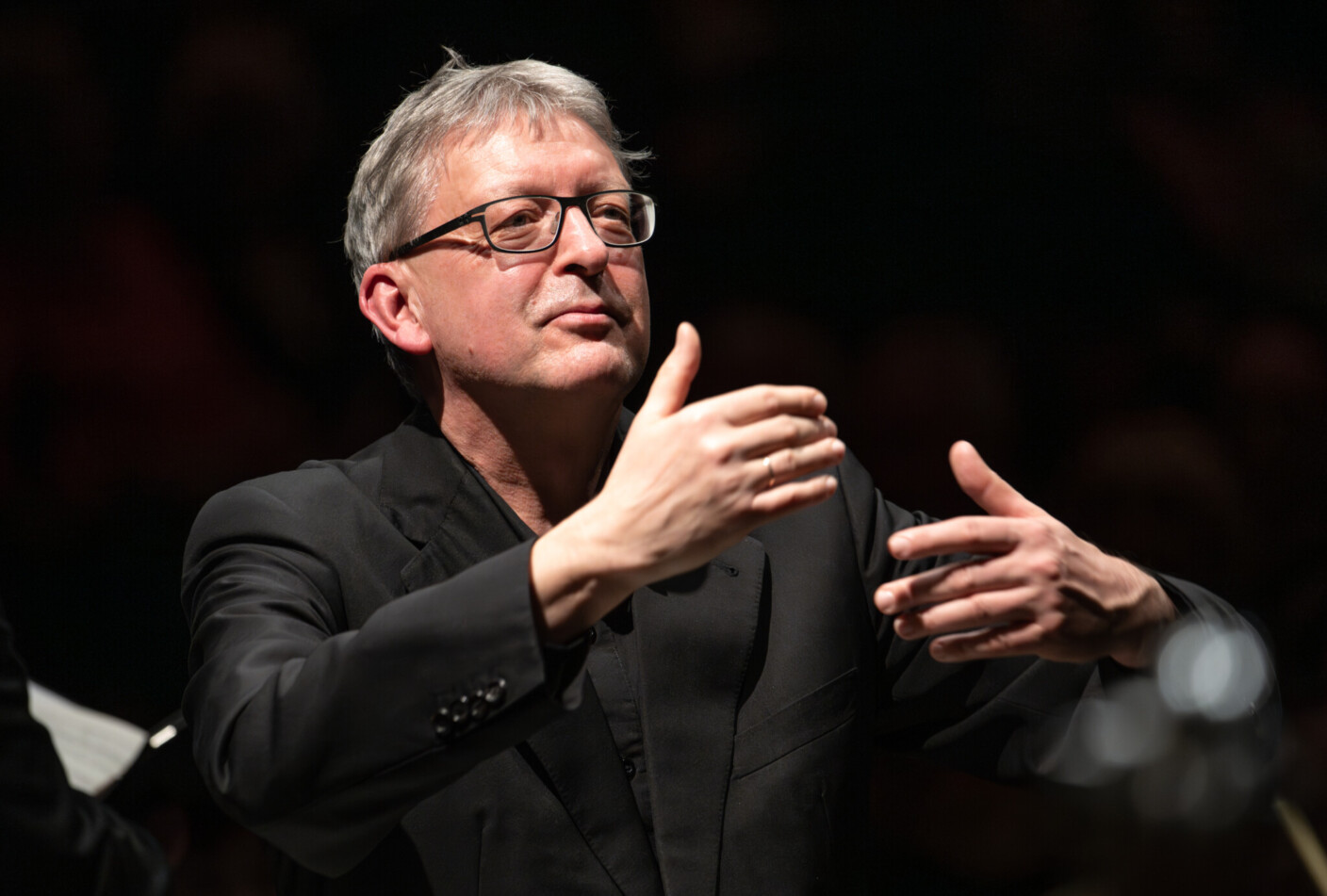 Künstlerischer Leiter der Internationalen Bachakademie Stuttgart und renommierter Bach-Exeget: Dirigent Hans-Christoph Rademann